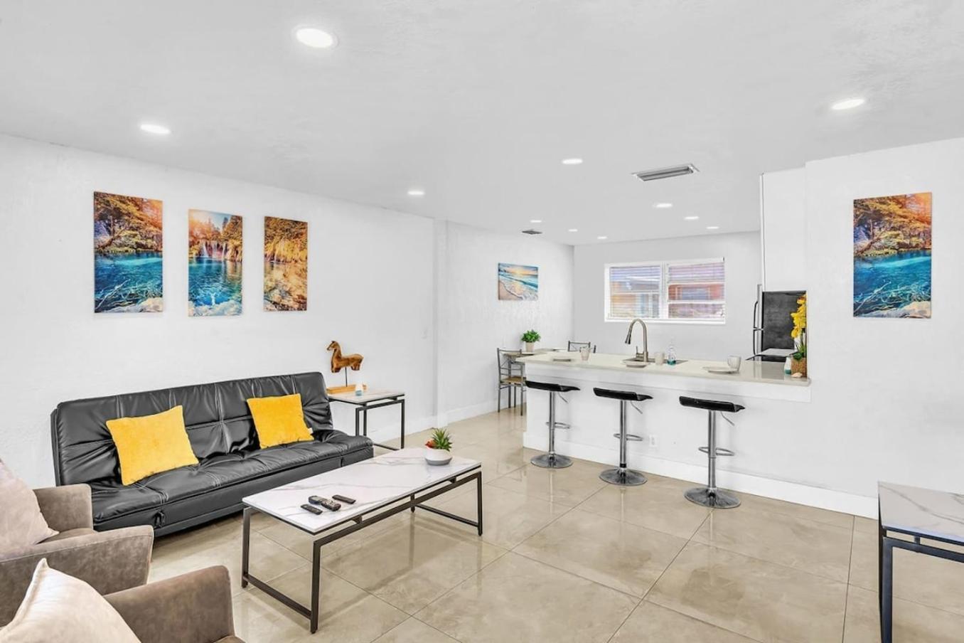 New Stylish 2 Bdrm Mins To Beach & Aventura Mall Hallandale Beach Exterior photo